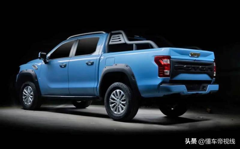 (تصویر) پیکاپ جدید بازار ایران نزدیک به 6 متر طول دارد!