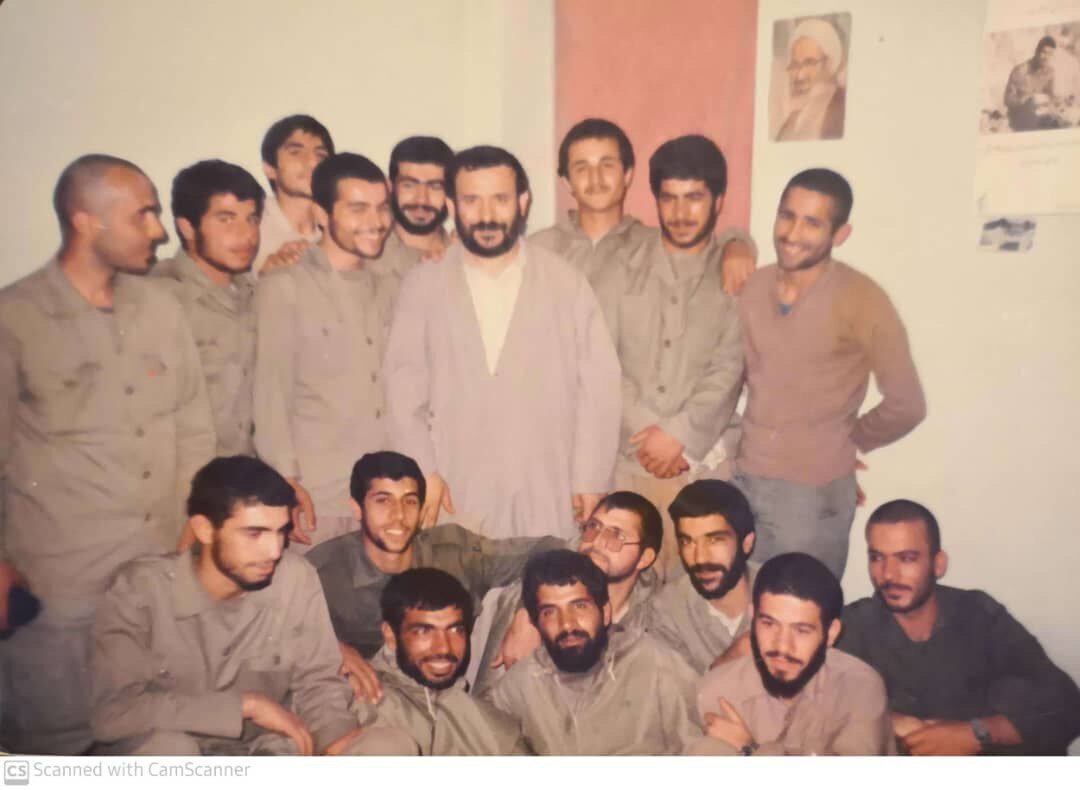 شیخ حسین انصاریان با چه ترفندی، خود را به «خط مقدم جبهه» می‌رساند؟ + عکس‌های دیده‌نشده