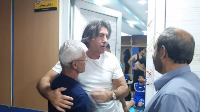 (عکس)پدر قایدی تماشاگر ویژه دیدار استقلال