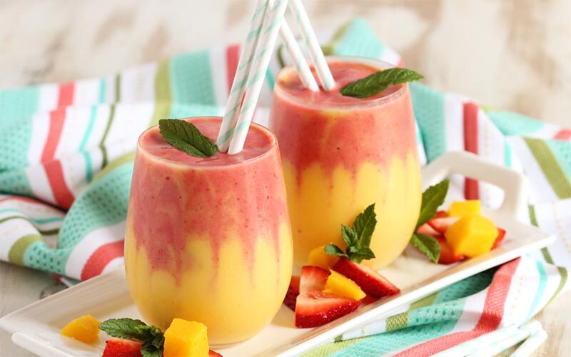 طرز تهیه ۴ اسموتی بهاری با طعم فوق‌العاده