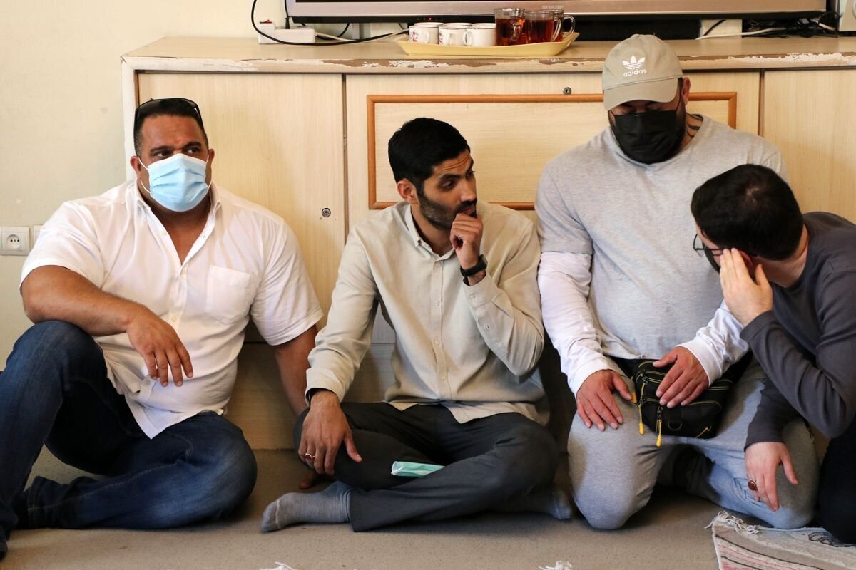 حضور یک پرسپولیسی در مرکز خیریه کودکان