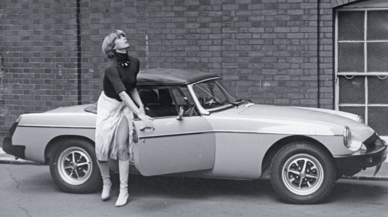 MG