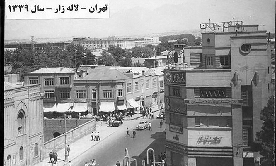 نخستین گل‌فروشی تهران در این خیابان تأسیس شد