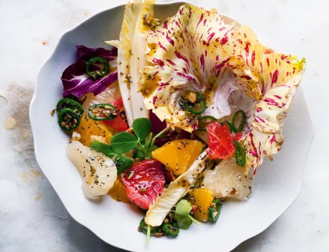 رنگین کمان را بخور! ۵ سالاد دیدنی که به شما کمک میکند گیاهان زیادی بخورید / خوانده شد رنگین کمان را بخور! ۵ سالاد دیدنی که به شما کمک میکند گیاهان زیادی بخورید / خوانده شد