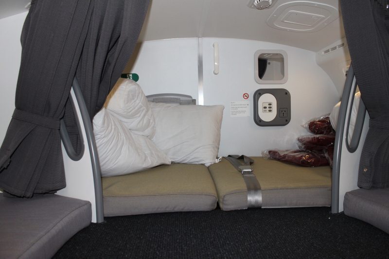 درون اتاق‌های دو طبقه پنهان در هواپیمای انقلابی ۷۸۷ دریم لاینر بوئینگ