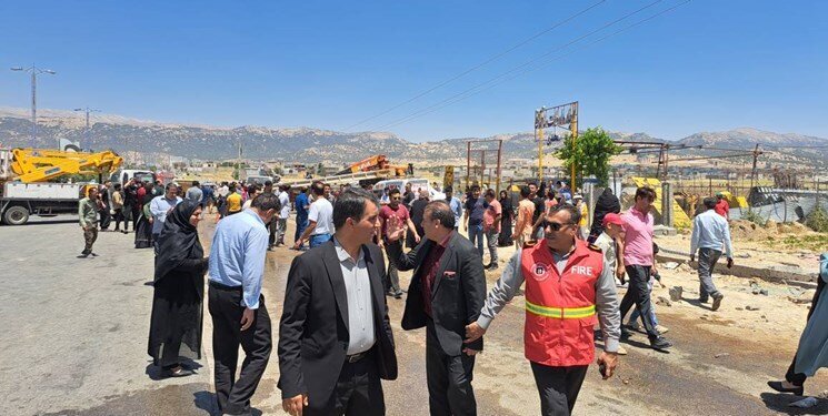 تصاویر دلخراش از تصادف خونین تنگ کناره یاسوج؛ ترمز بریدن تریلی و زیر گرفتن ۲۵ سواری