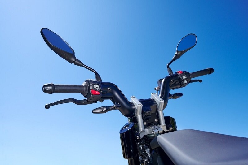 (تصاویر) پارکورر برقی BMW وسیله‌ای برای فرار از ترافیک سنگین شهری