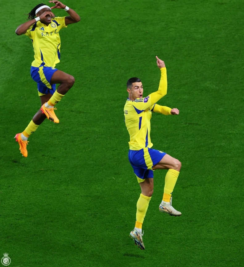 امضا رونالدو و مسی