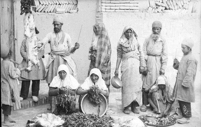سفره ایرانیان باستان چگونه بود؟؛ از کباب بره تا شمع و شهد