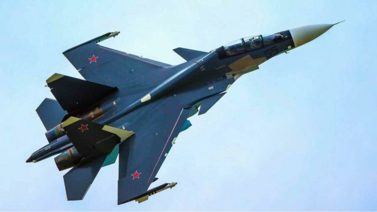 (عکس) عملیات فوق العاده سوخوی روسی در برابر پهپاد مدرن آمریکایی