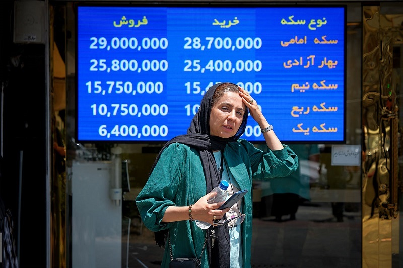 رکوردشکنی سکه امامی، سقوط نیم سکه و گرمی