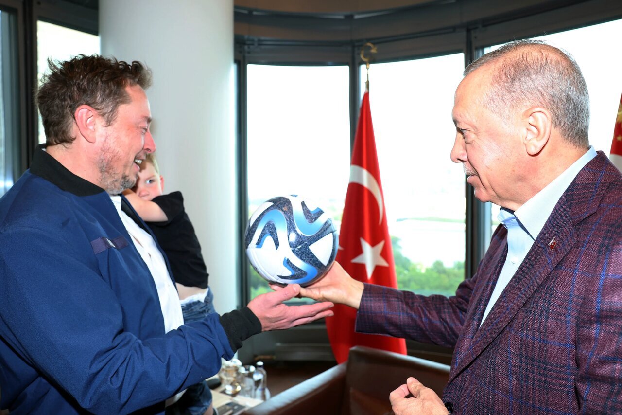 (تصویر) عجیب‌ترین لحظه دیدار ایلان ماسک با اردوغان