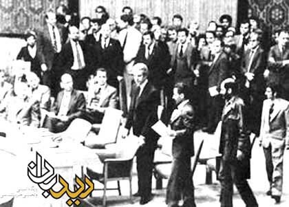همراهان آیت الله خامنه‌ای در سفر به سازمان ملل چه کسانی بودند؟ / بهزاد نبوی، رجایی را تنها نگذاشت + عکس