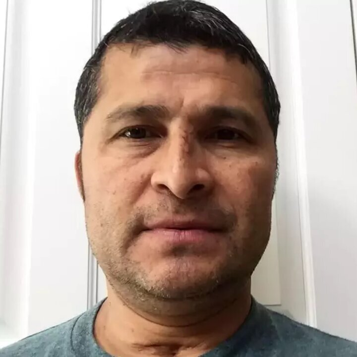 (عکس) مردی که پس از سقوط از طبقه ۴۷ آسمان‌خراش زنده مان