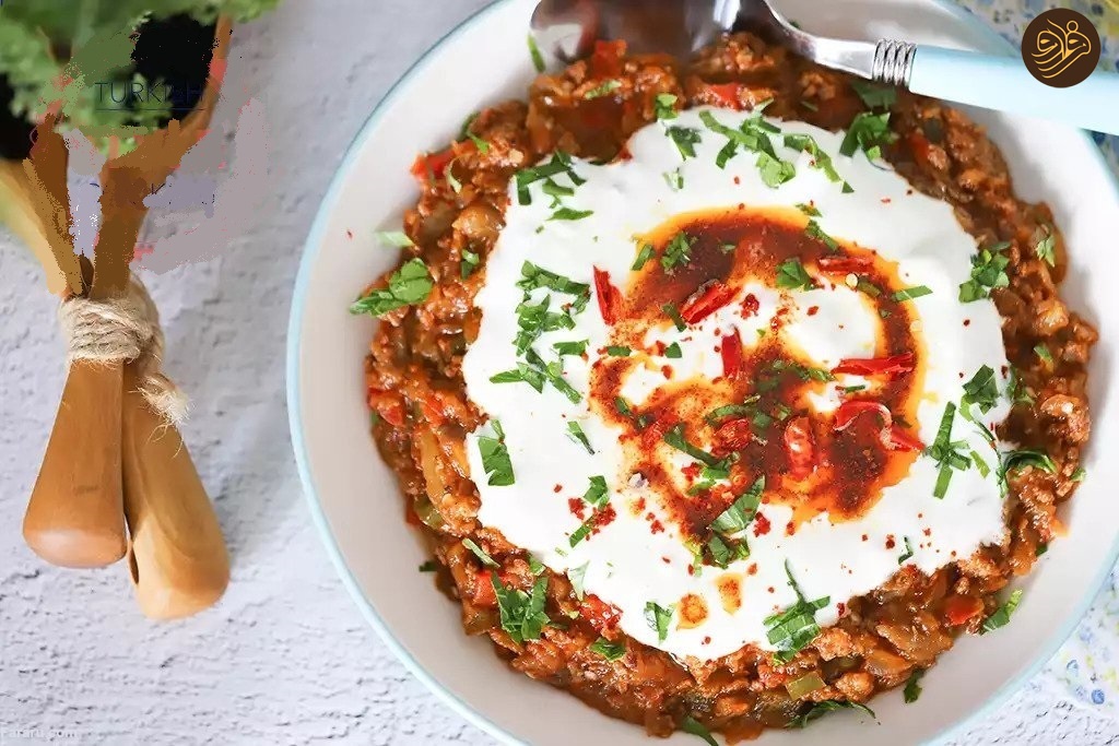 طرز تهیه پاتلیجان کباب؛ یک غذای ترکی خوشمزه با بادمجان