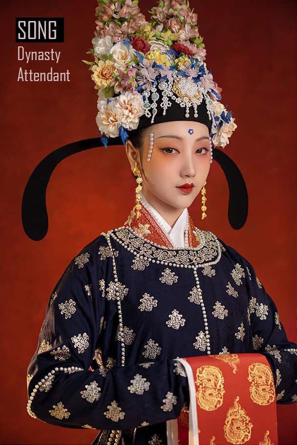 داستان بچه پولدار‌های چینی در سال‌های ۱، ۱۰۰۰ و ۲۰۰۰ میلادی