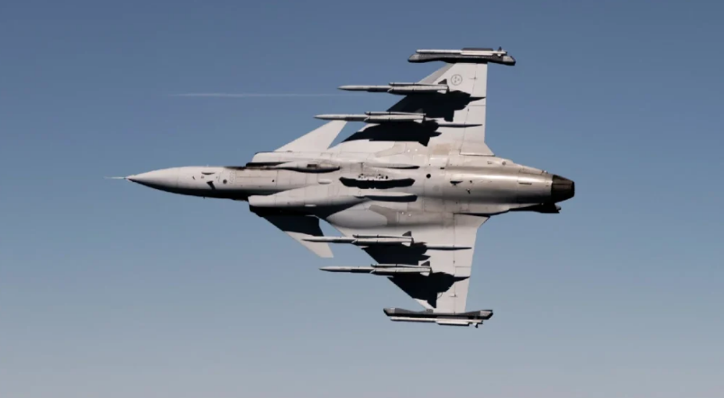 (تصاویر) مقایسه JAS-۳۹ Gripen و Sukhoi SU-۳۵؛ جنگنده سوئدی بهتر است یا روسی؟