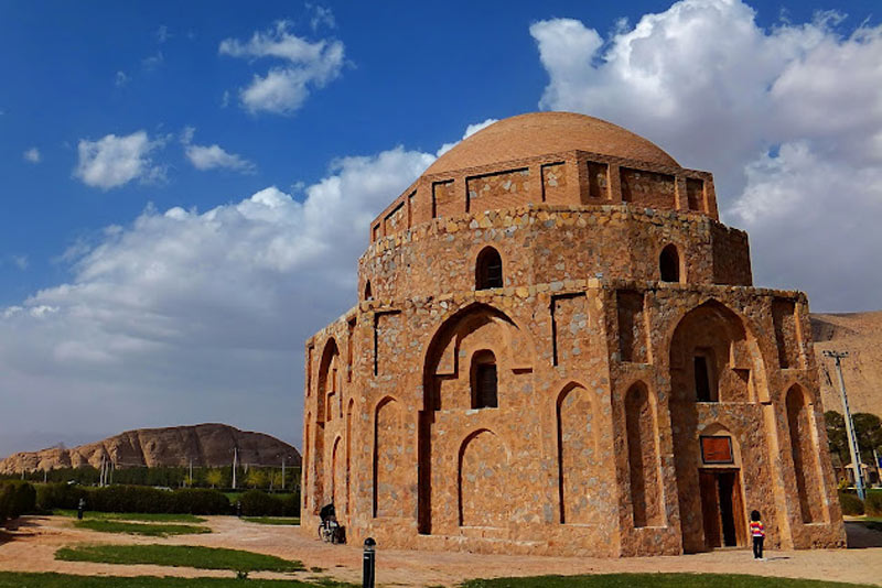 گنبد جبلیه؛ بنایی از عمق تاریخ در کرمان