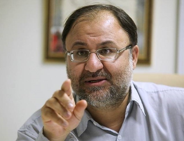جریان خالص ساز می‌گوید: «همه با من، نه همه با هم»