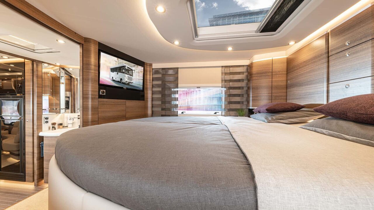 (تصاویر) خانه به دوشی ۵۸۰ هزاری دلاری!