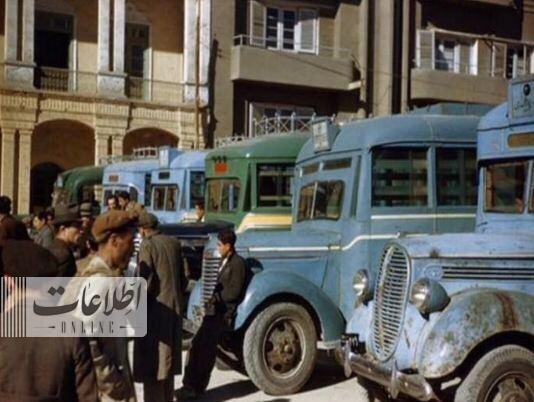 تصویر جالب از اولین ایستگاه اتوبوس تهران در سال ۱۳۳۲