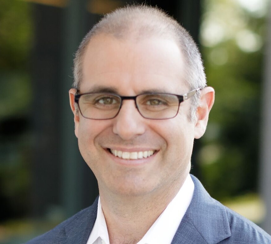 چگونه در عصر هوش مصنوعی شغلی پیدا کنیم؟