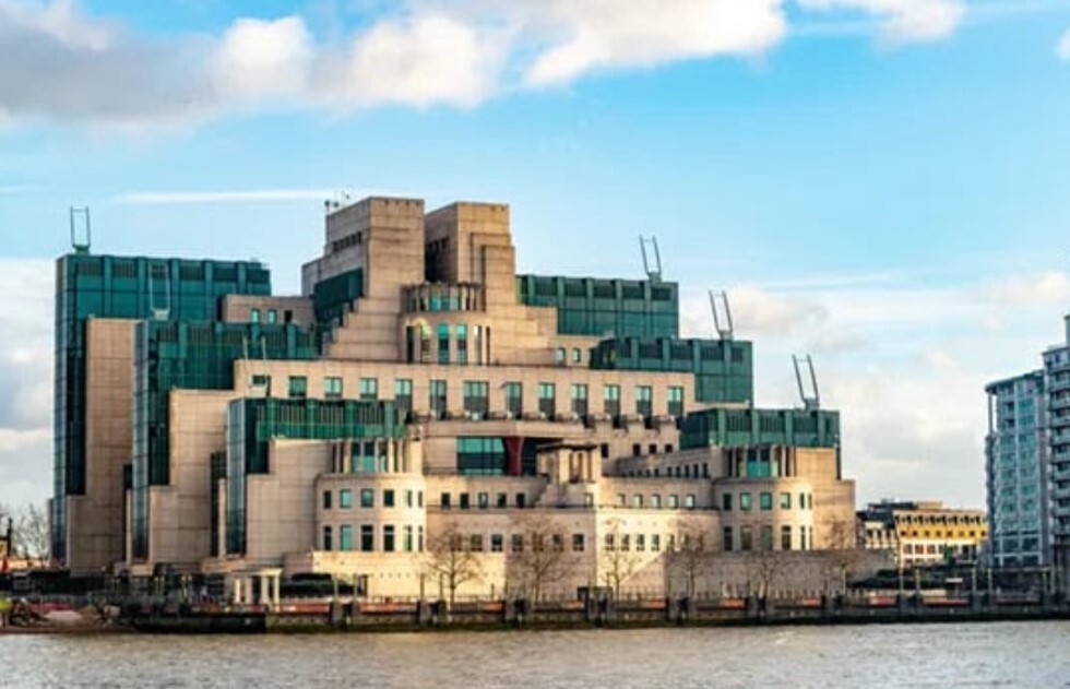 مقر‌های جاسوسی؛ ۱۰ پایگاه مخفی پیچیده‌ترین دستگاه‌های امنیتی جهان/