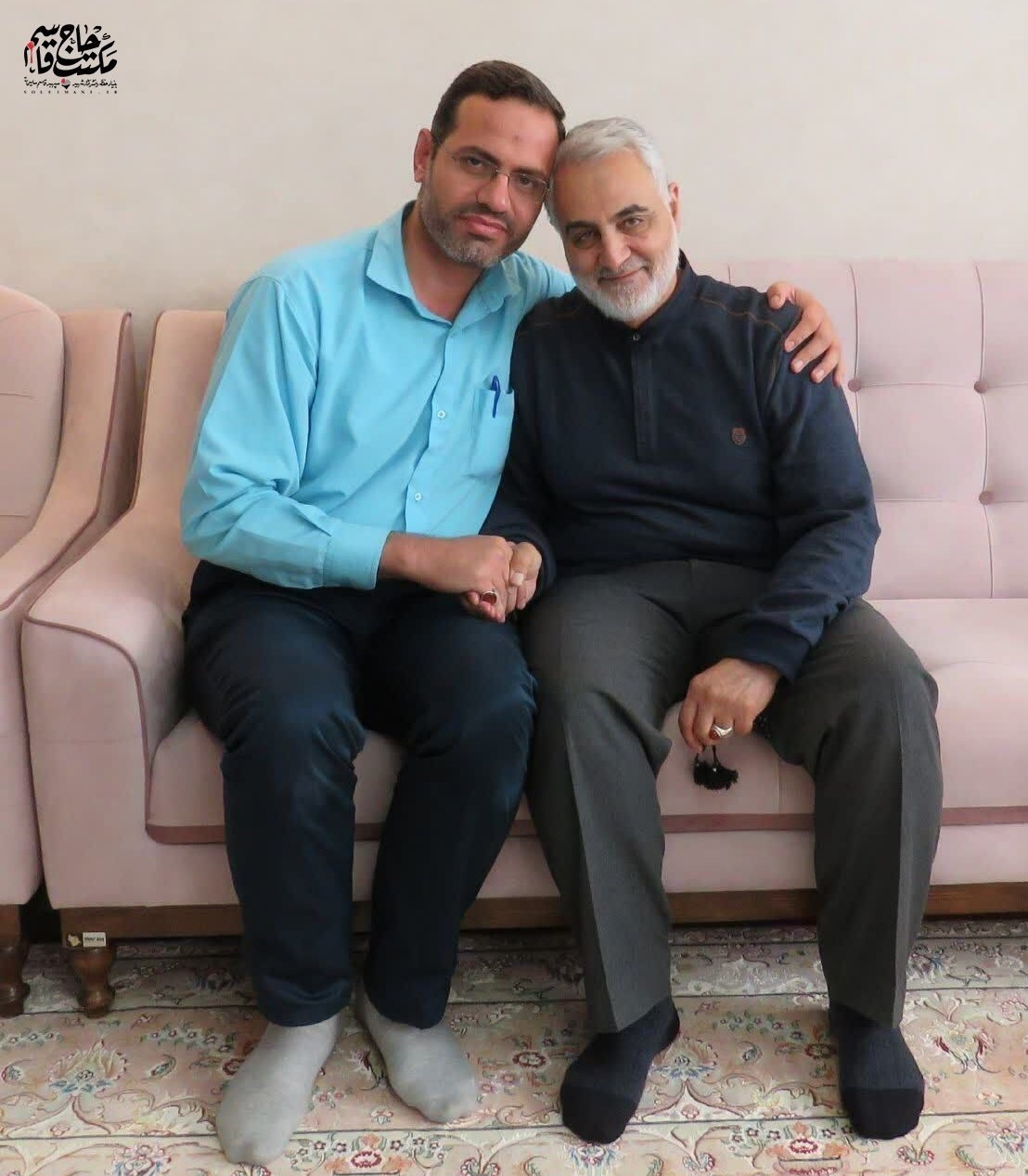 تصویری از شهید آقازاده در کنار حاج قاسم