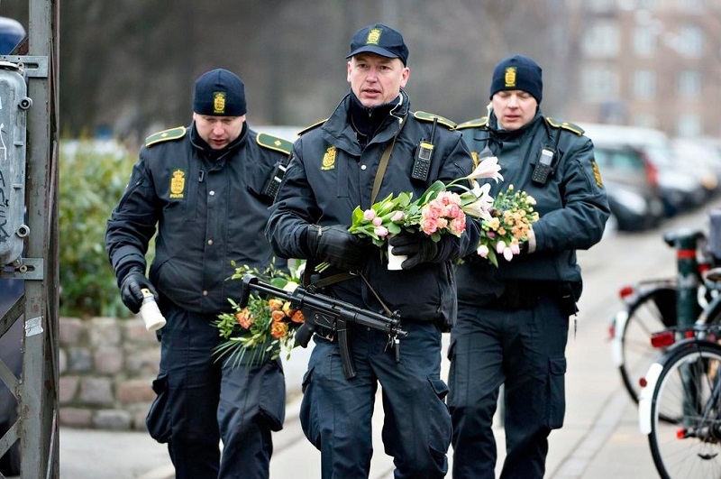 (تصاویر) یونیفورم پلیس در کشورهای مختلف دنیا چگونه است؟