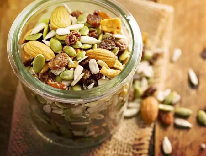 پنج میان وعده خانگی سالم برای دانش آموزان