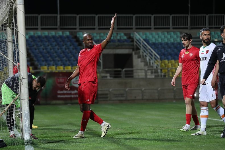 جانشين بيرانوند، دروازه پرسپوليس را نجات داد