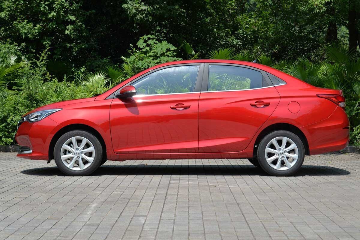 مقایسه ارزان‌ترین سدان‌های چینی بازار/ جک J ۴ یا فردا ۵۱۱؟ در حال تکمیل