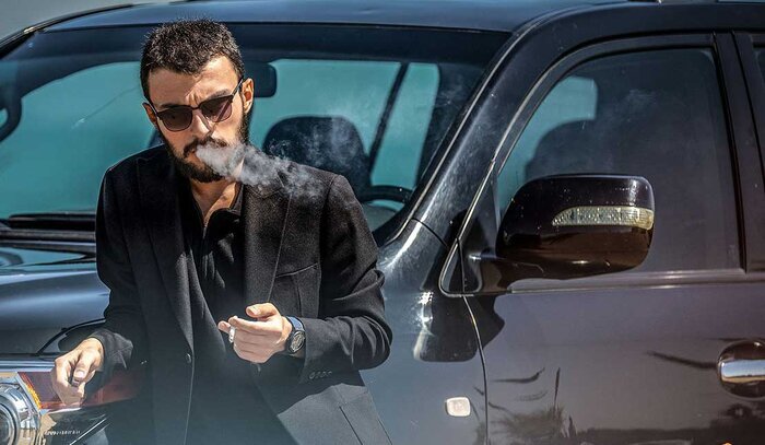 آیا سیگار کشیدن جزیی از ادا و اطوار بازیگران معروف است؟