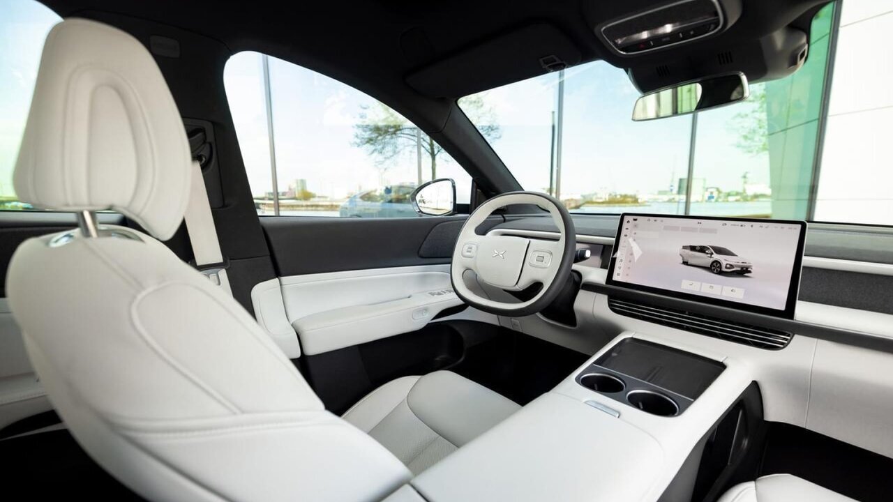 این خودروی چینی در قلب اروپا به جنگ تسلا می‌رود