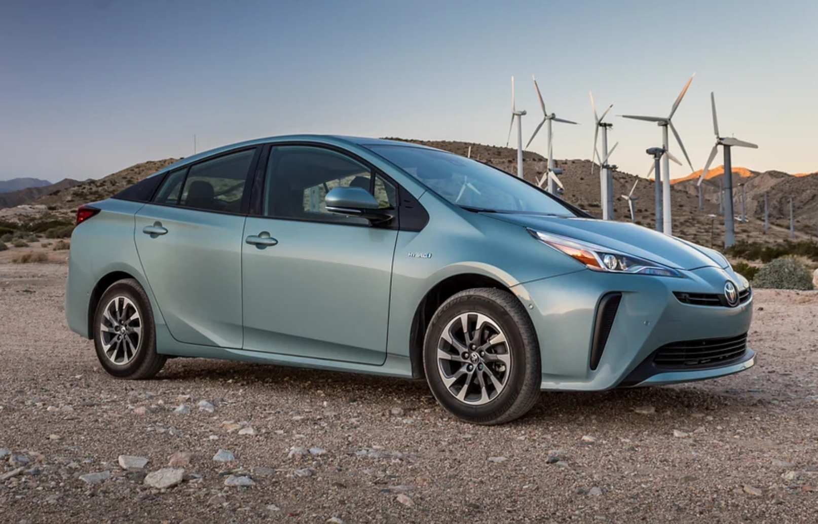 ۱۵ مورد از زشت‌ترین خودرو‌های تاریخ؛ ماشین‌هایی که برای سوپرمدل بودن طراحی نشده‌اند در حال تکمیل