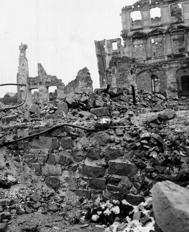 (تصاویر) روزی که بمب افکن‌ها،«درسدن» آلمان را محو کردند