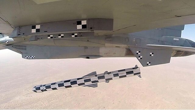 سوخو ۳۰ یا f-۱۵/ کدام جنگنده برتری است؟