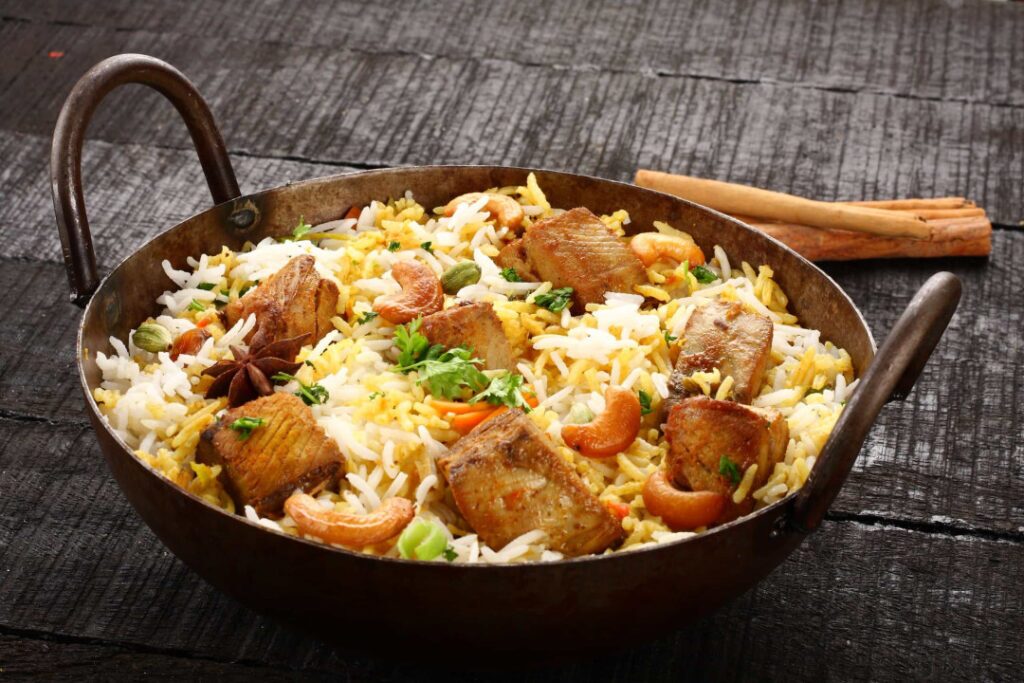 ۲۵ مورد از بهترین غذاهای برنجی سراسر دنیا؛ از پائلا اسپانیایی تا آرانچینو ایتالیایی