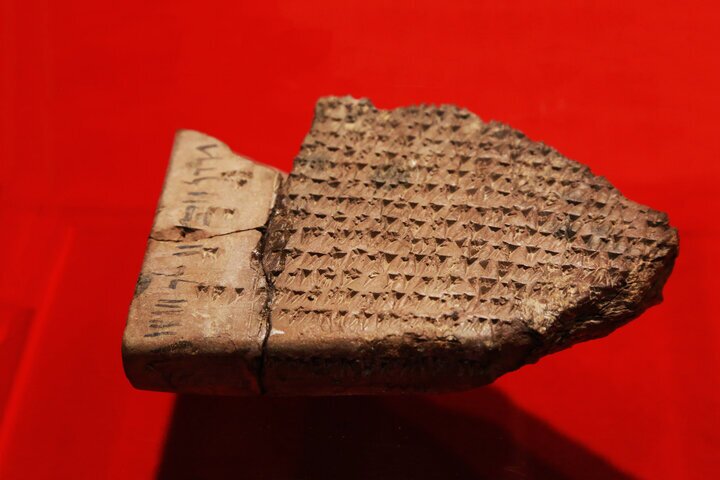 گِل‌نِبِشته‌های هخامنشی به ما چه می‌گویند؟////