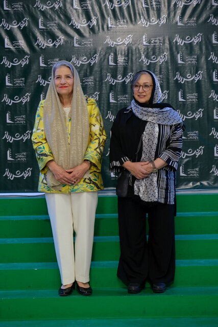 (تصاویر) شب پرستاره‌ای برای احترام برومند؛ حواستان به هنرمندانی که نیستند، باشد