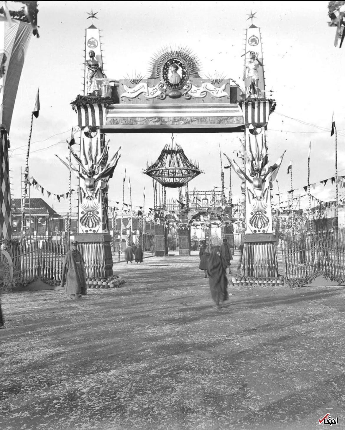 نخستین طاق نصرت‌های پهلوی