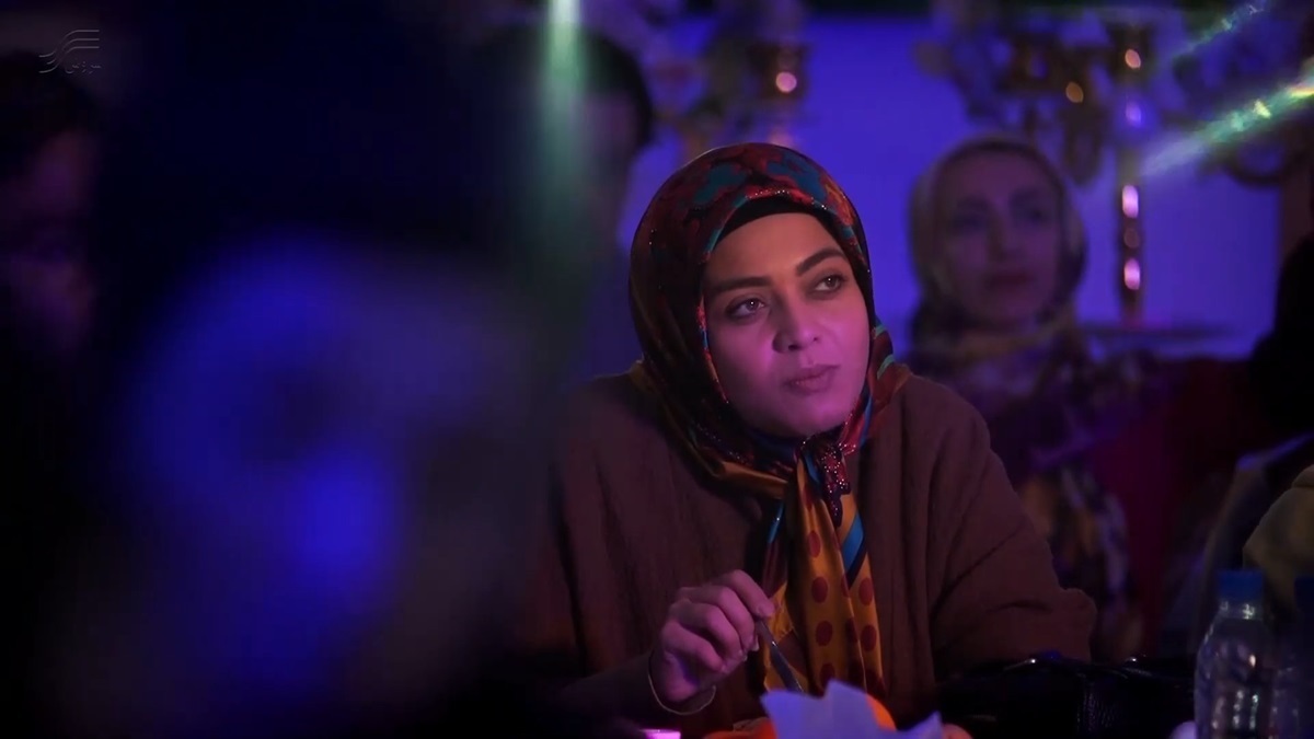 تغییر چهره و بیوگرافی عارفه معماریان دختر محمود نقاش سریال پایتخت (تصویر)