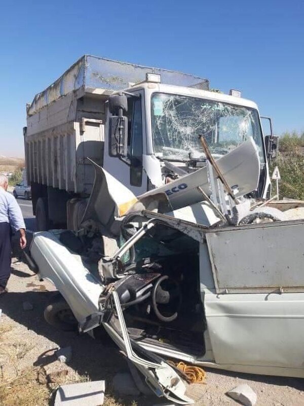 وانتی که مُچاله شد، اما راننده سالم ماند