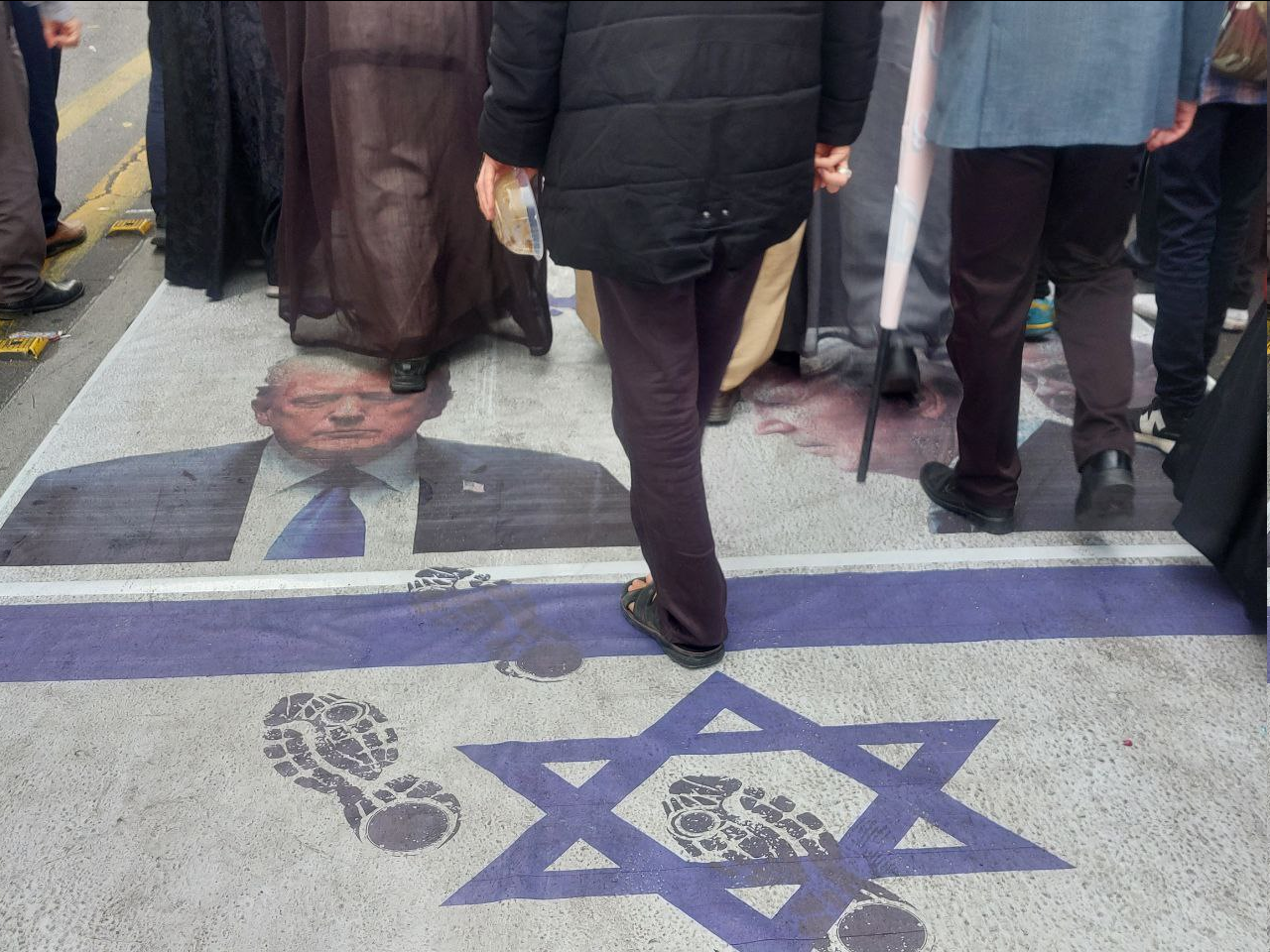 متن و حاشیه راهپیمایی ۱۳ آبان