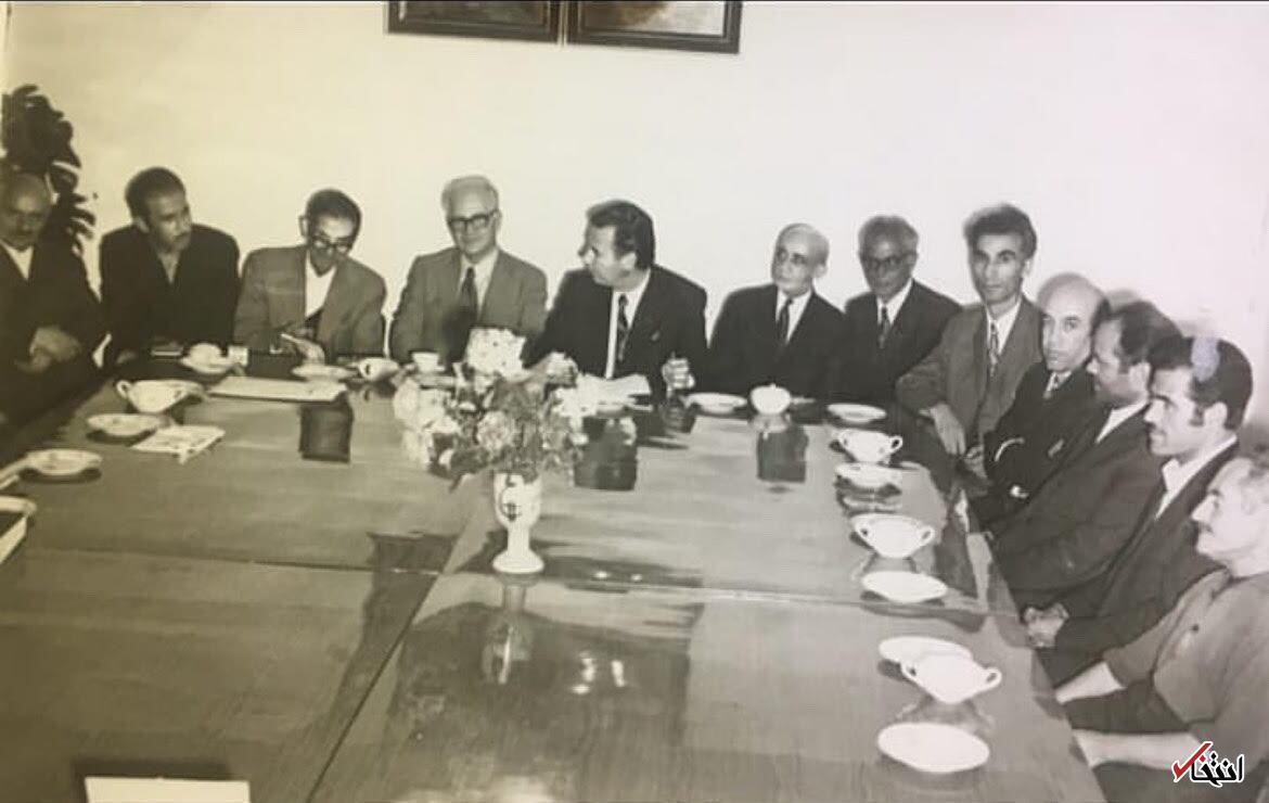 ۱۳۴۲؛ انجمن ادبی تبریز (تصویر)
