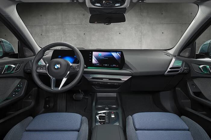 خودروی هاچبک BMW ۱۲۰i به ایران وارد شد