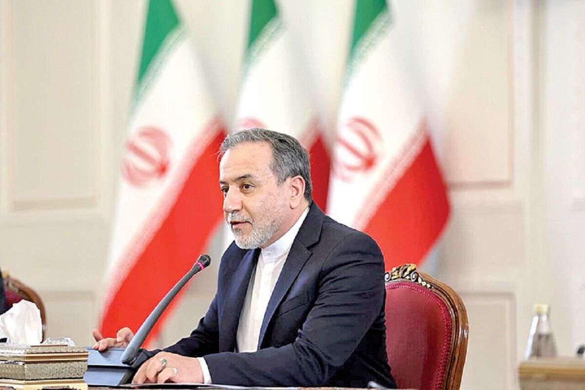 پیام اینستاگرامی وزیر امور خارجه در خصوص دیدار روز گذشته با سفرا  